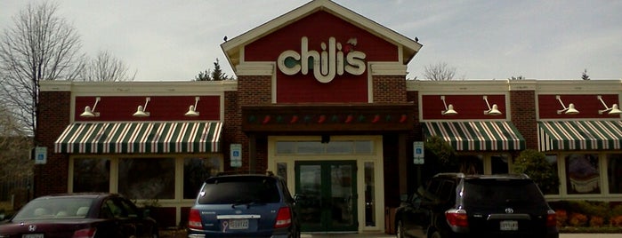 Chili's Grill & Bar is one of Tempat yang Disukai Ivonna.