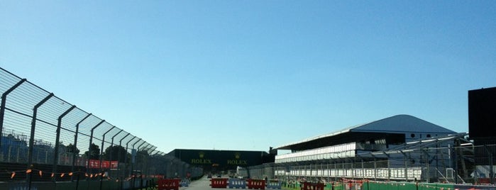 Red Bull Racing Pit - Australian Grand Prix is one of Lieux qui ont plu à Damian.