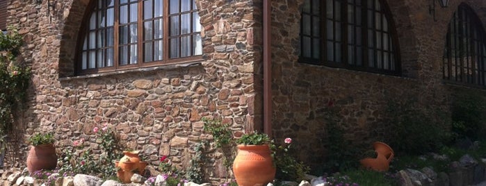 La Falda del Montseny is one of Tempat yang Disukai Mia.