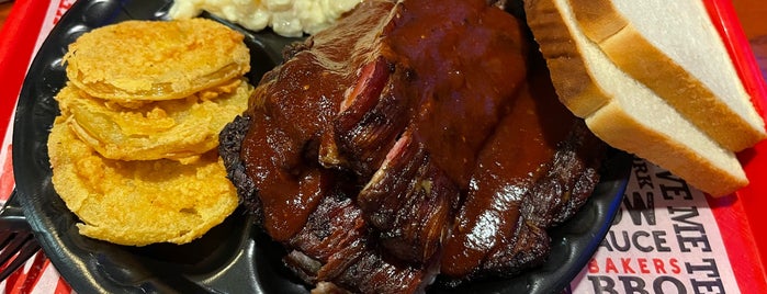 Full Moon Barbeque is one of BBQ JOINTS.