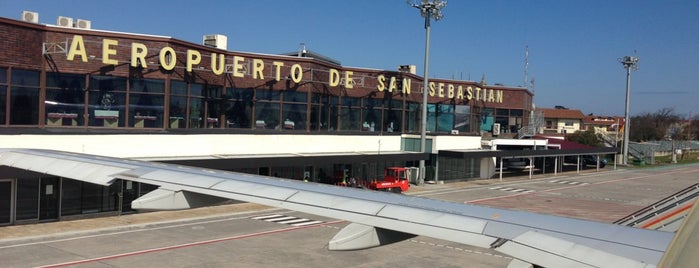 Aeropuerto de San Sebastián / Donostiako Aireportua (EAS) is one of Aeropuertos de España.