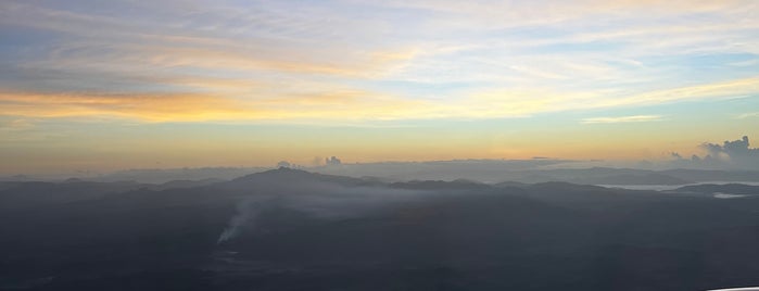 Nadi International Airport: Arrivals is one of Airports.