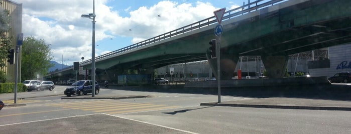 TPG Stade de Genève is one of Stations, gares et aéroports.