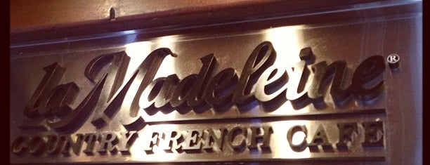 la Madeleine French Bakery & Café Vista Ridge is one of Andrea's Saved Places.