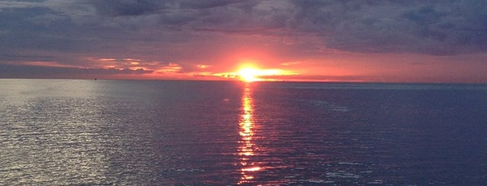 Lake Superior is one of Posti che sono piaciuti a Corey.