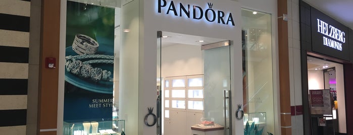 Pandora International Plaza is one of Places.