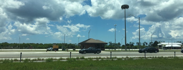 Weigh Station is one of Lieux qui ont plu à Bruna.