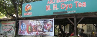 Bubur Ayam Mang H. Oyo is one of Bandung.