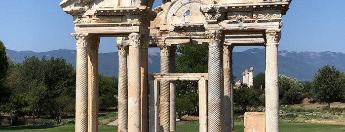 Aphrodisias Antik Kenti is one of ANCIENT LOCATIONS IN TURKEY.