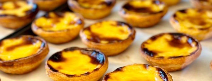 Castro – Atelier de Pastéis de Nata is one of Locais curtidos por Y.