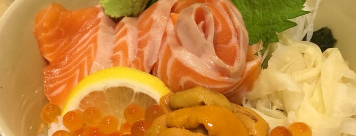Sushiya is one of Locais curtidos por Y.