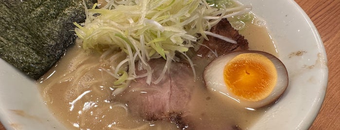 Ramen Tarou is one of Orte, die Y gefallen.