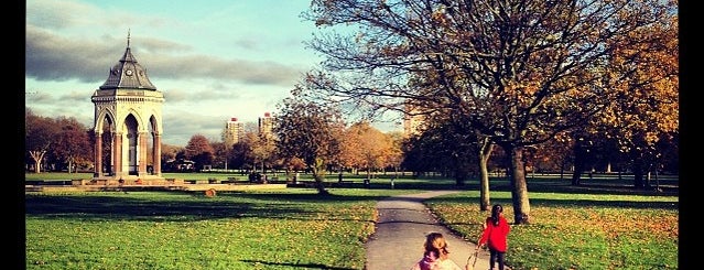 Парк Виктория is one of East London treasures.