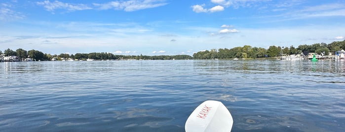 Lehnitzsee is one of Baden.