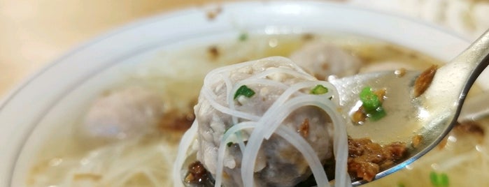 Bakso Den is one of Restaurant, Coffee Shop / Cafe.