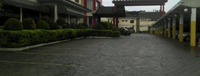 Hotel Valle Sul is one of Posti che sono piaciuti a Isabella.