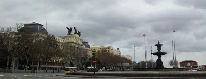 Plaza del Emperador Carlos V is one of Mundo madrileño - turismo.