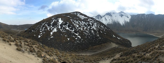 Nevado de Toluca is one of Tempat yang Disukai Luis.