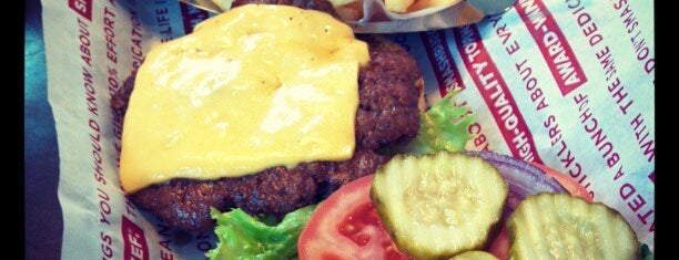 Smashburger is one of สถานที่ที่ Melissa ถูกใจ.