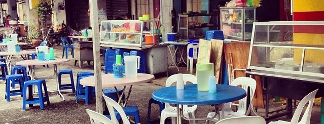 Gama Hawker Stalls is one of MARKET / FOOD TRUCK / FOOD COURT / KOPIDIAM.