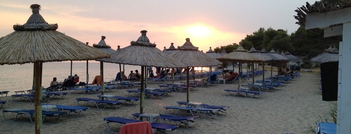 ISLA Beach Bar is one of Χαλκιδικη 2ο.