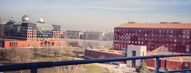 Infopark - G épület - Tetőterasz is one of Infopark.