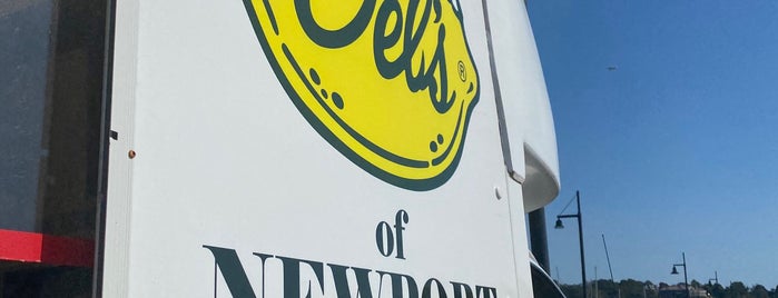 Del's of Newport is one of SPQRさんのお気に入りスポット.