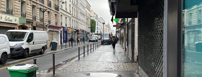 Rue du Commerce is one of Europe.