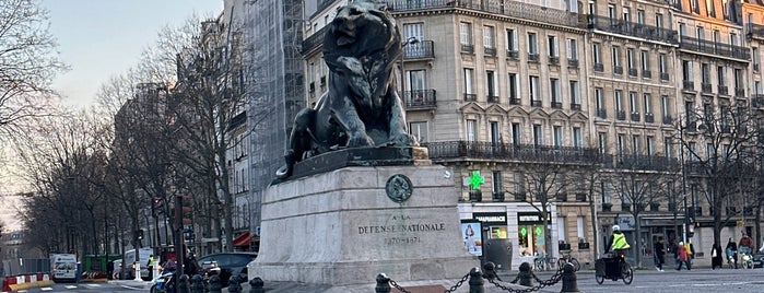 Lion de Belfort is one of Visite paris.