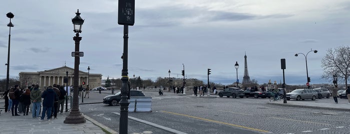 Pont de la Concorde is one of DOLCEFARNIENTE-Paris.