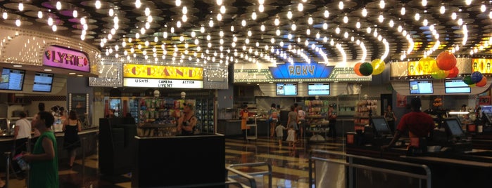 World Premiere Food Court is one of สถานที่ที่ Nico ถูกใจ.