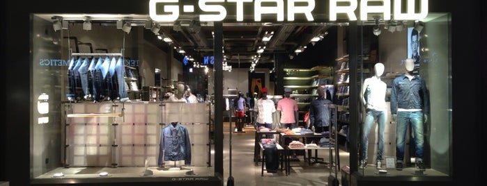 G-Star Raw is one of Lieux qui ont plu à Alper.