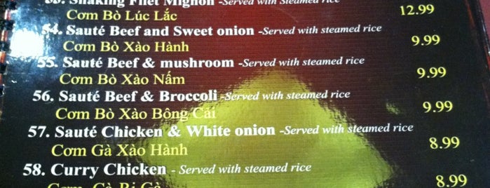 Vietnamese Noodles is one of สถานที่ที่ Milwaukee ถูกใจ.