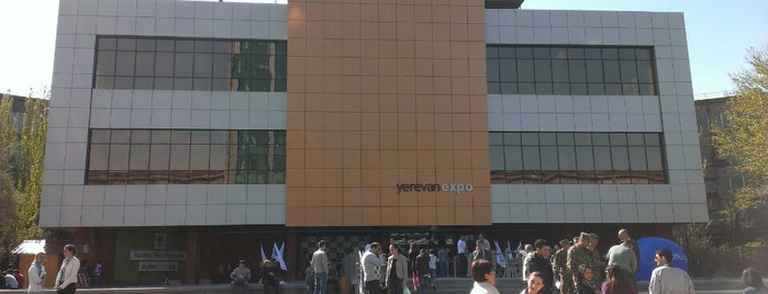 Mergelyan Expo Center is one of สถานที่ที่ Syuzi ถูกใจ.