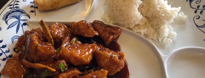 Golden Hunan is one of Yummy Eats.