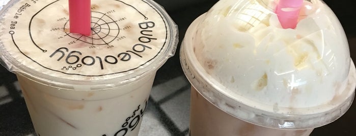 Bubbleology is one of Aimeeさんのお気に入りスポット.