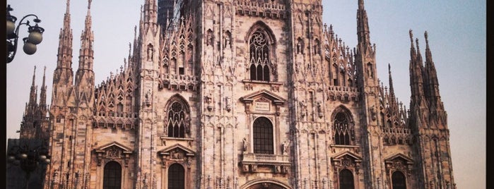 Catedral de Milán is one of Milano Essentials.