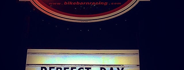 Bike Barn Racing is one of Posti che sono piaciuti a icelle.