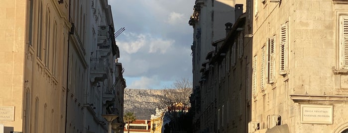 Marmontova is one of Split - Croacia.