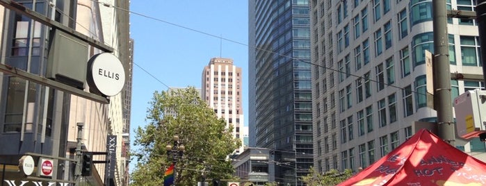 Downtown San Francisco is one of Guide to San Francisco.
