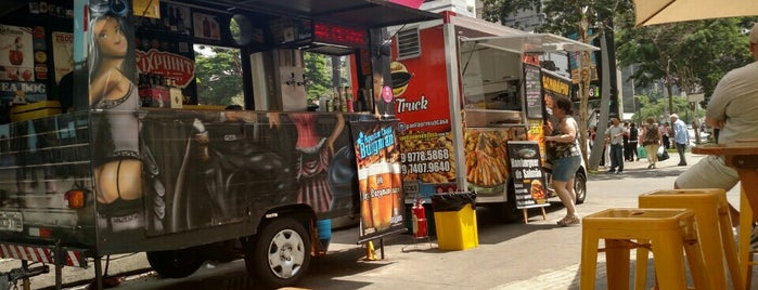 Feira Gastronômica is one of Food Truck.