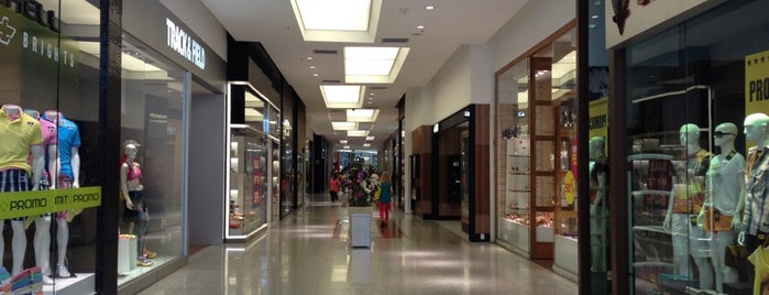 Shopping da Bahia is one of Place.
