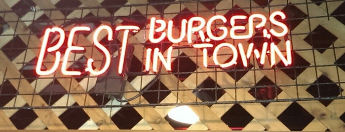 Burger Heaven is one of Restos.