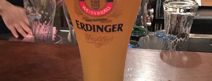 BERND’S BAR バーンズ・バー is one of ドイツビールを飲めるドイツ料理店&ドイツ系ビアパブ・ビアバー.