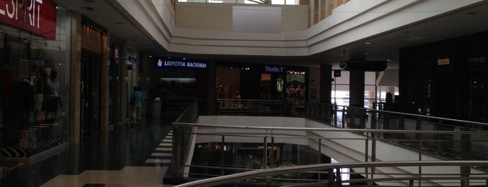Centro Comercial Buenavista I is one of Best places to be at!: Dann Carlton Barranquilla.