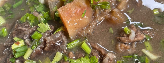 Restoran Sururi is one of The 9 Best Places for Beef Soup in Kuala Lumpur.