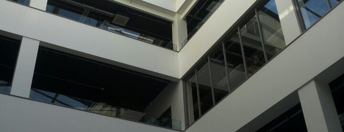 RTU APF | Arhitektūras un pilsētplānošanas fakultāte is one of Hinata : понравившиеся места.