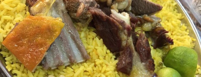 مطبخ الظاهري للحم المندي is one of Husseinさんのお気に入りスポット.