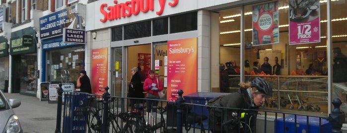 Sainsbury's is one of สถานที่ที่ mariza ถูกใจ.