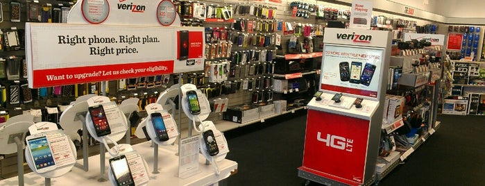 RadioShack is one of Julie's things to do.